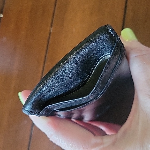 ZITHALI ๐ LEATHER WALLET - Picture 2 of 15